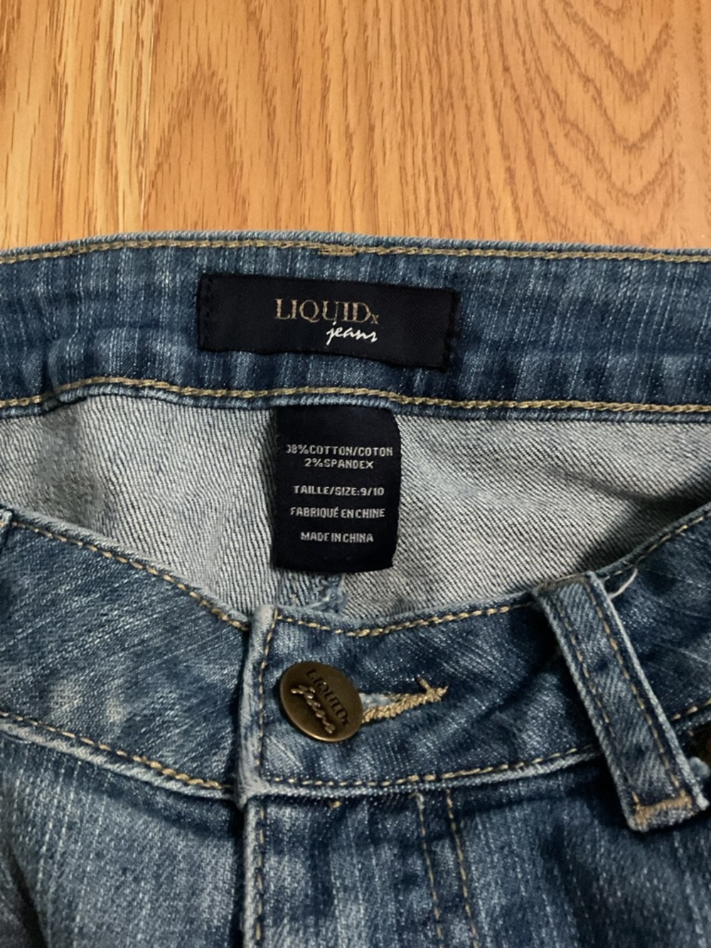Sz 9/10 Liquid X Distressed Denim Cut Off Shorts - Picture 3 of 6